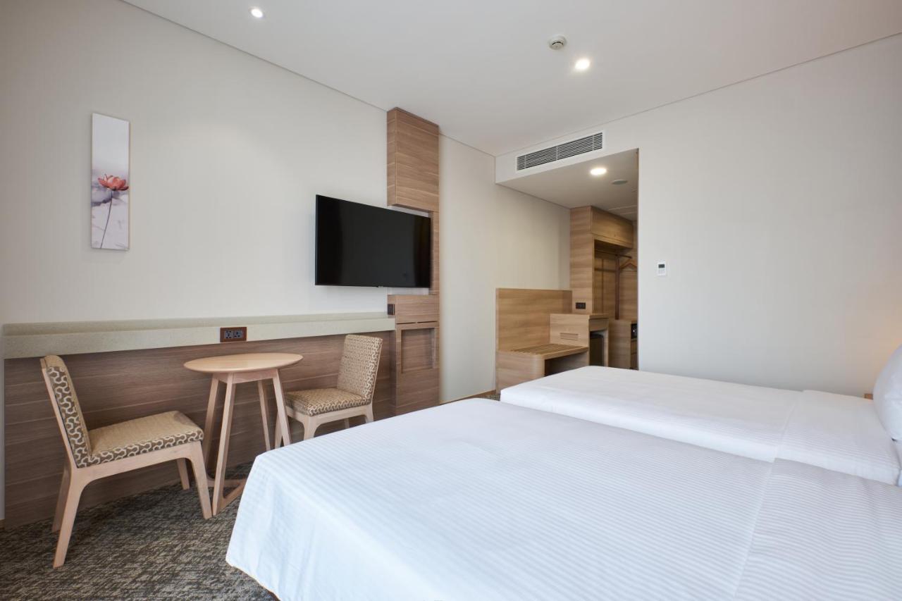 Sotetsu Grand Fresa Saigon 相鉄グランドフレッサ サイゴン Hotel Ho Şi Min Exterior foto